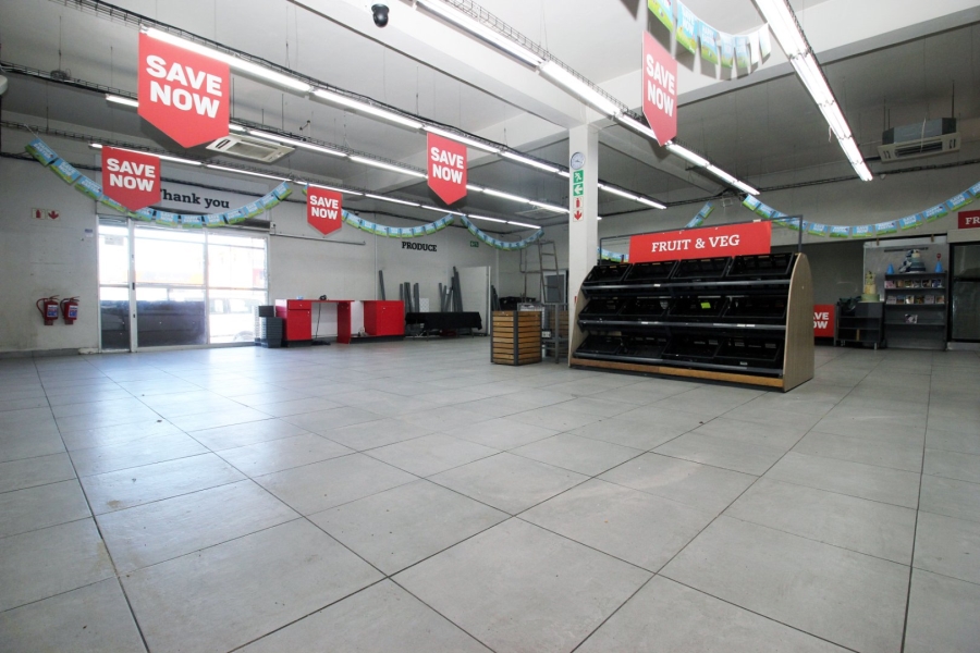 Commercial Property for Sale in Tuscany Glen Western Cape